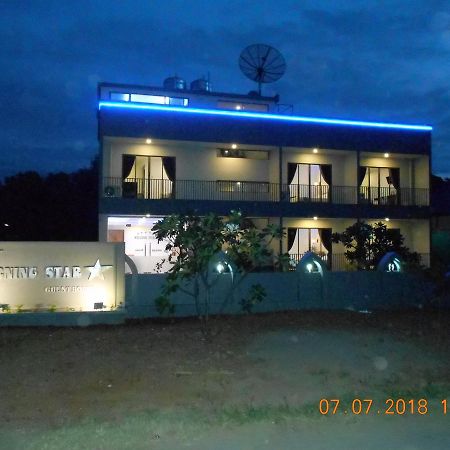 Morning Star Guesthouse Nyaung-U Bagian luar foto
