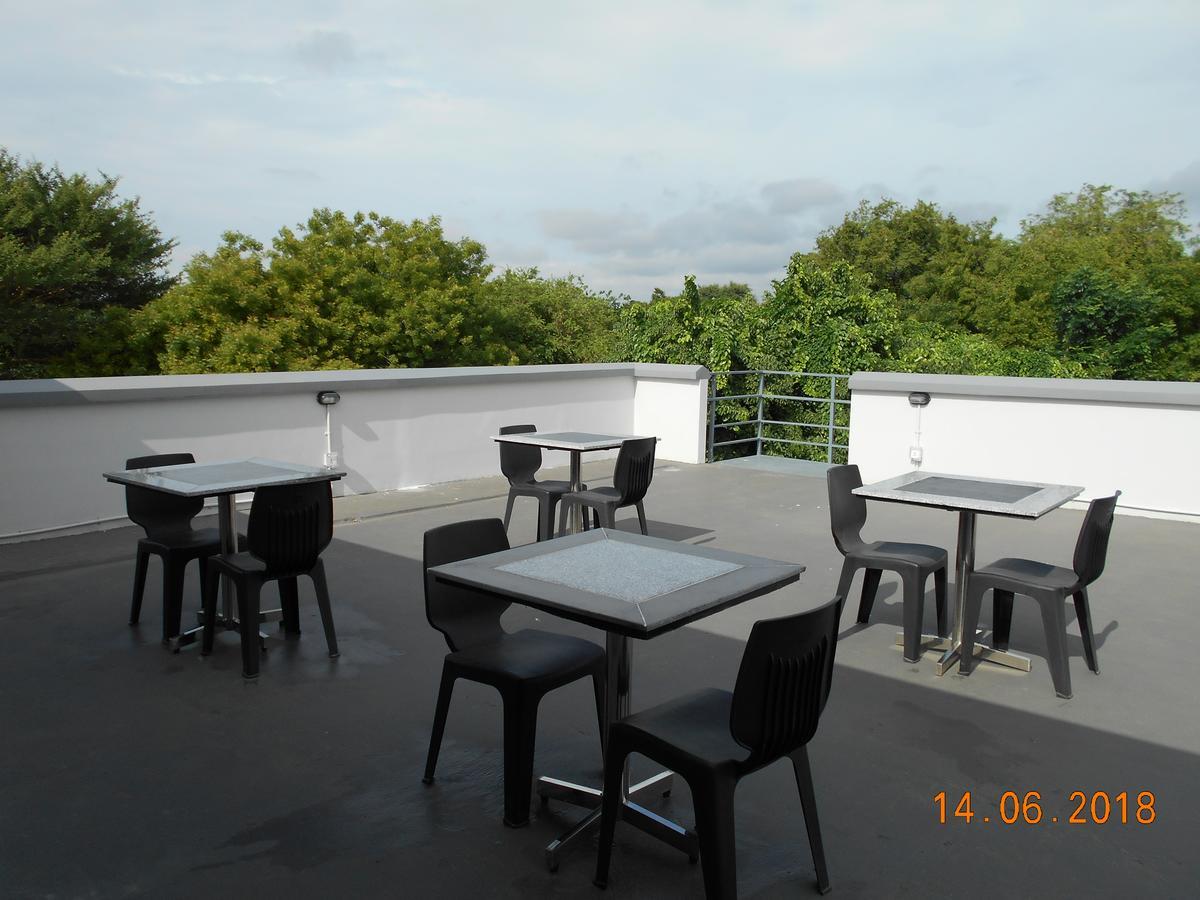 Morning Star Guesthouse Nyaung-U Bagian luar foto