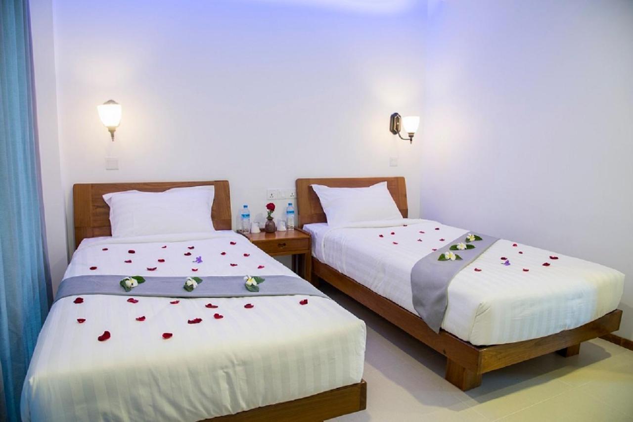 Morning Star Guesthouse Nyaung-U Bagian luar foto